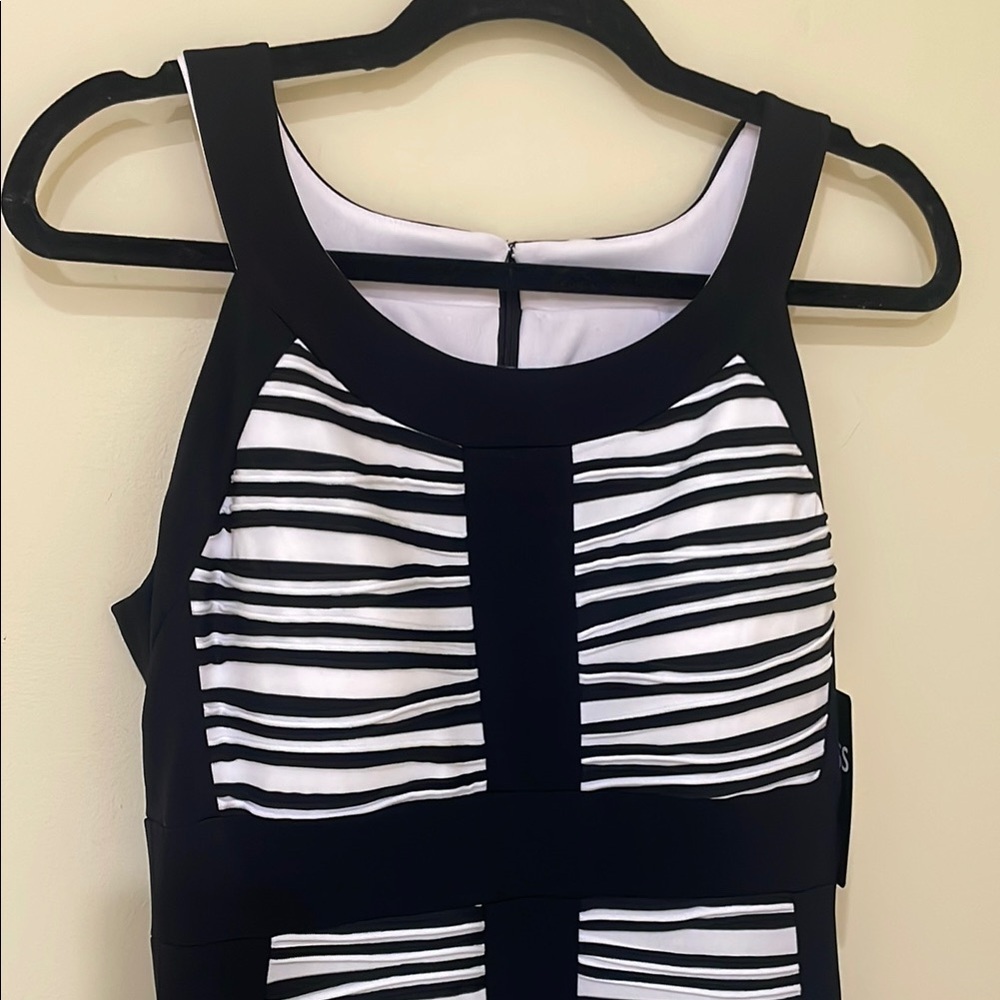 Jax Black and White Halter Bodycon Midi Dress with built in Bra /Stretchy Size10 - Picture 2 of 10